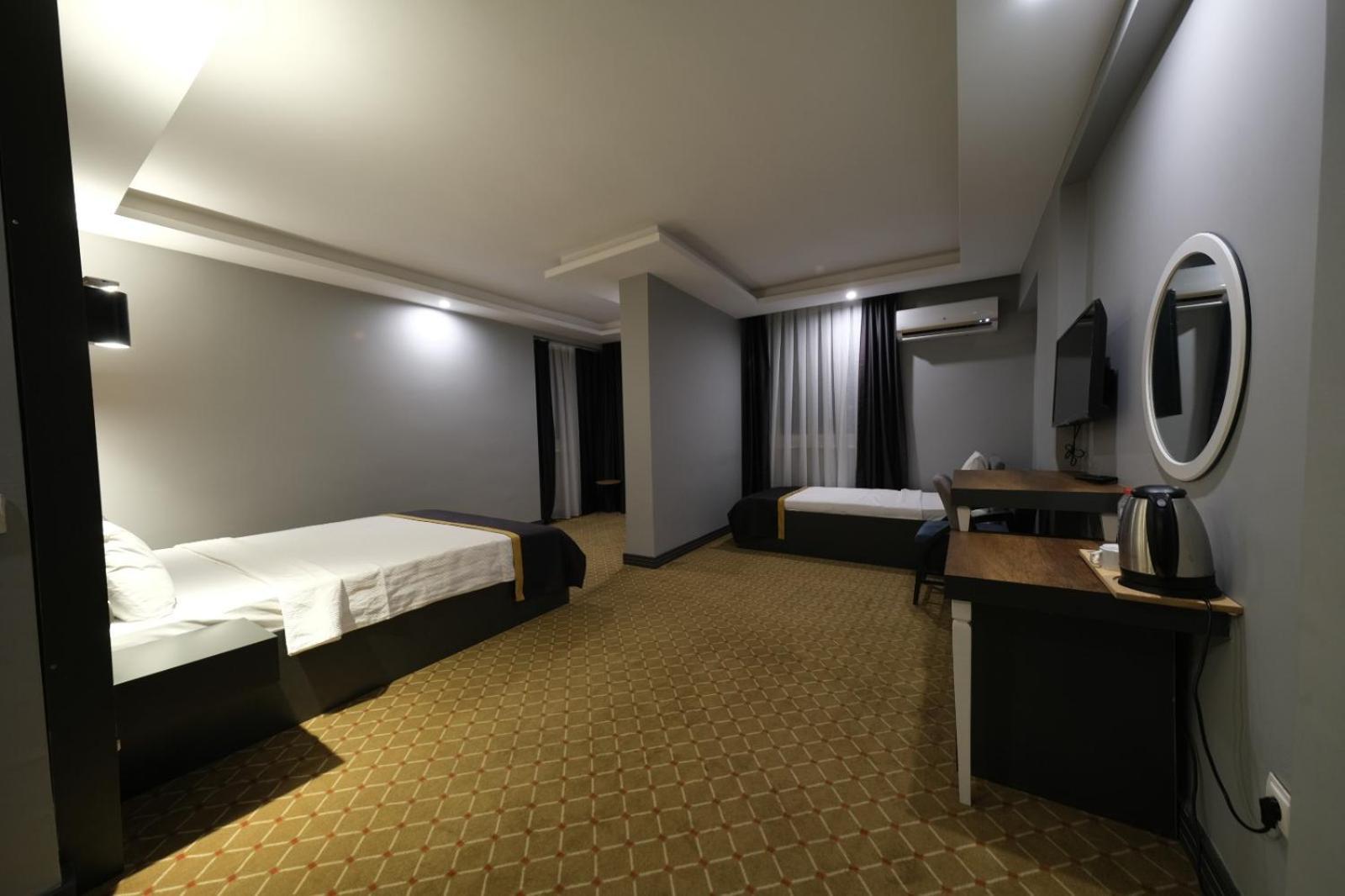 Eniza Hotel Mersin  Esterno foto