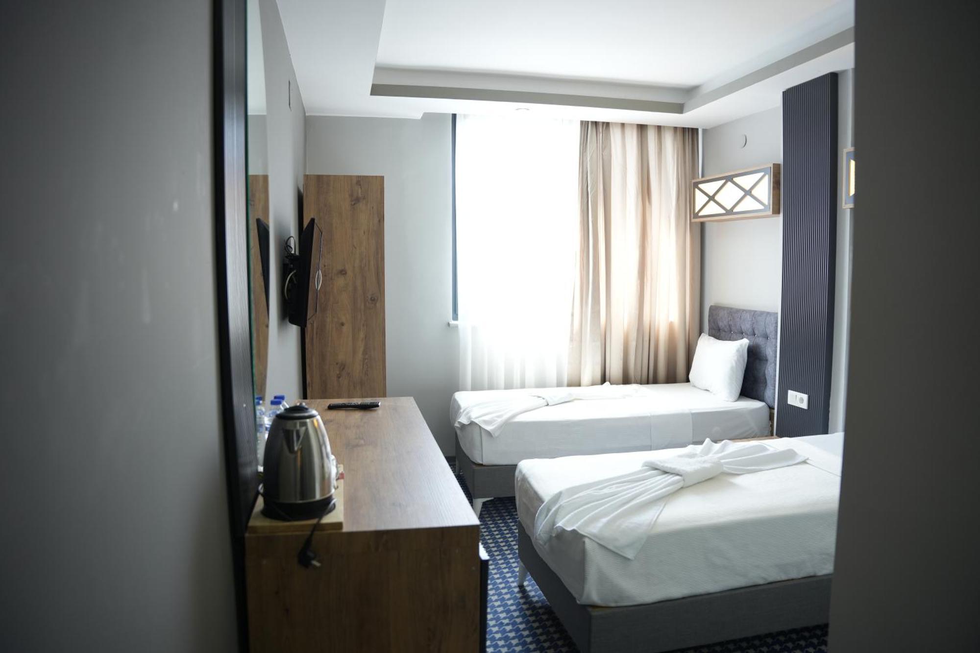 Eniza Hotel Mersin  Esterno foto