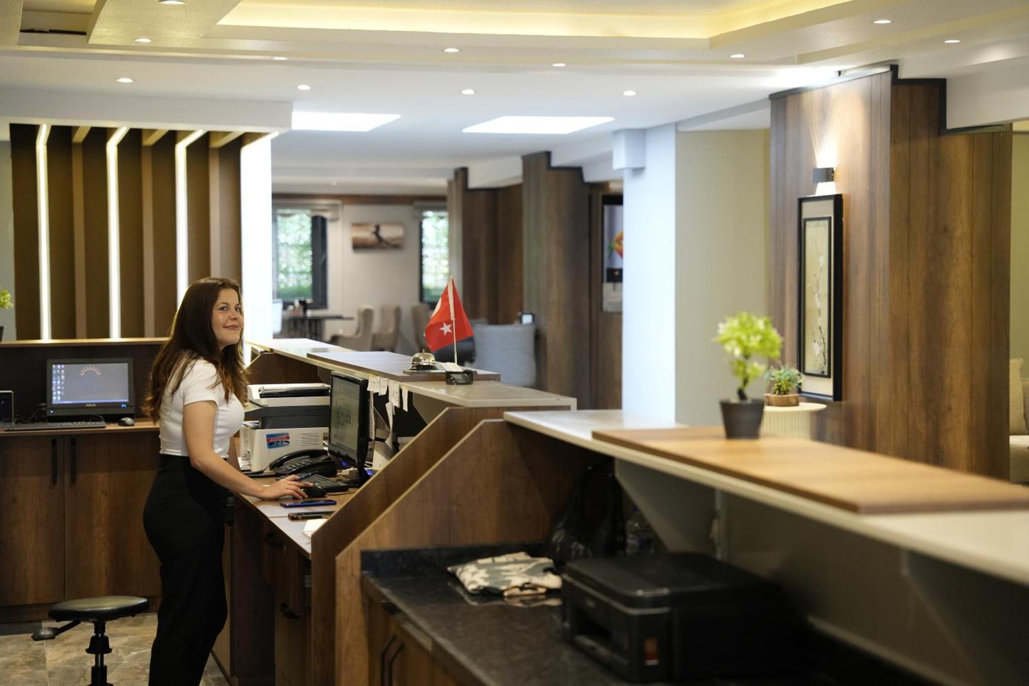 Eniza Hotel Mersin  Esterno foto